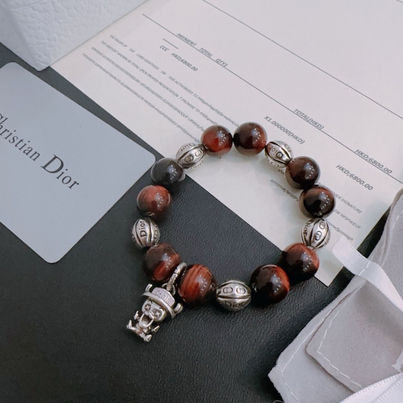 chr1st1an D10r bracelets